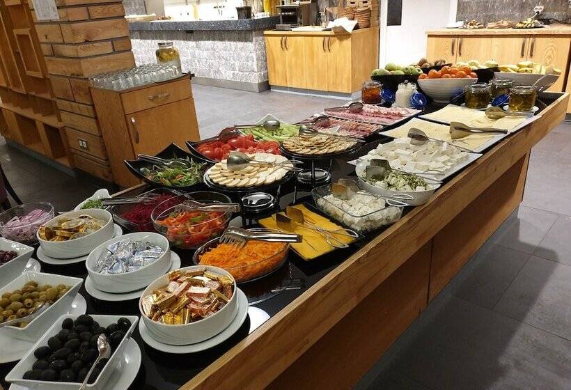 בית מלון כפרי Ruskovets Thermal Spa & Ski Resort