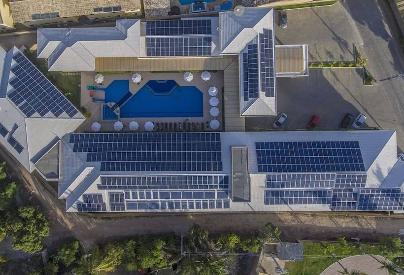 בית מלון כפרי Safira Praia