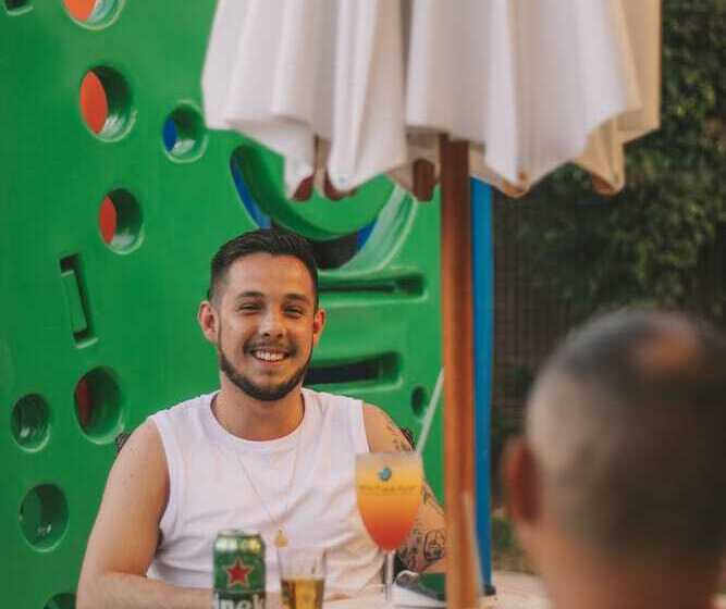 בית מלון כפרי Safira Praia