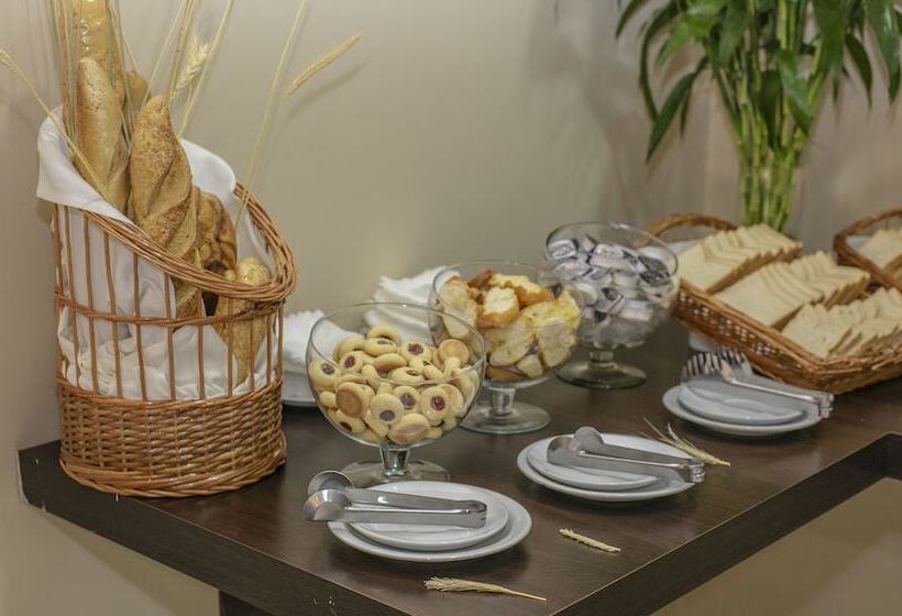 בית מלון כפרי Safira Praia