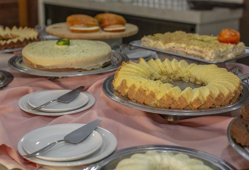 בית מלון כפרי Safira Praia