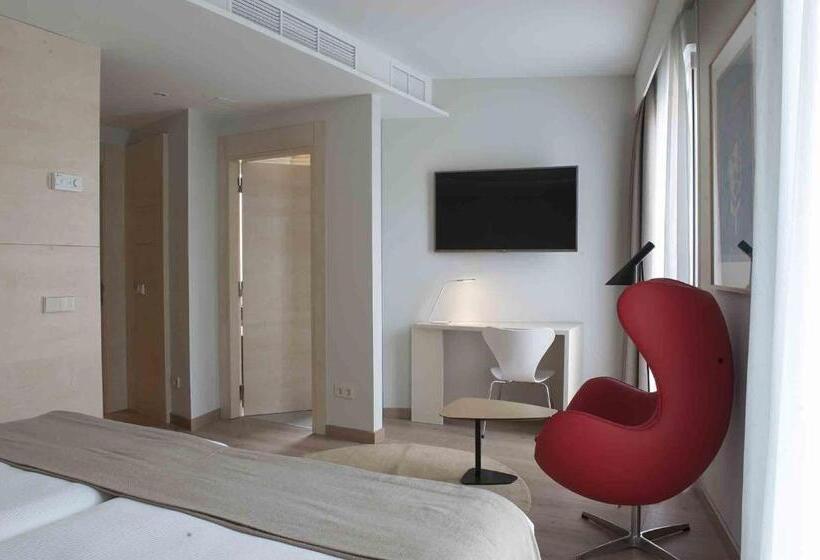 בית מלון כפרי San Gil Plaza