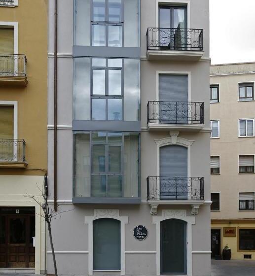 בית מלון כפרי San Gil Plaza