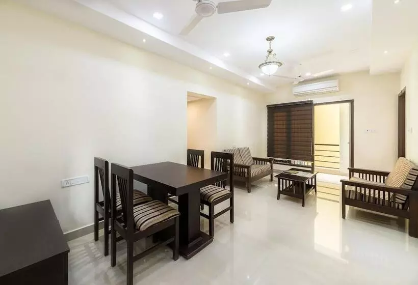 ホテル Treebo Adin Residence Chennai Trade Centre