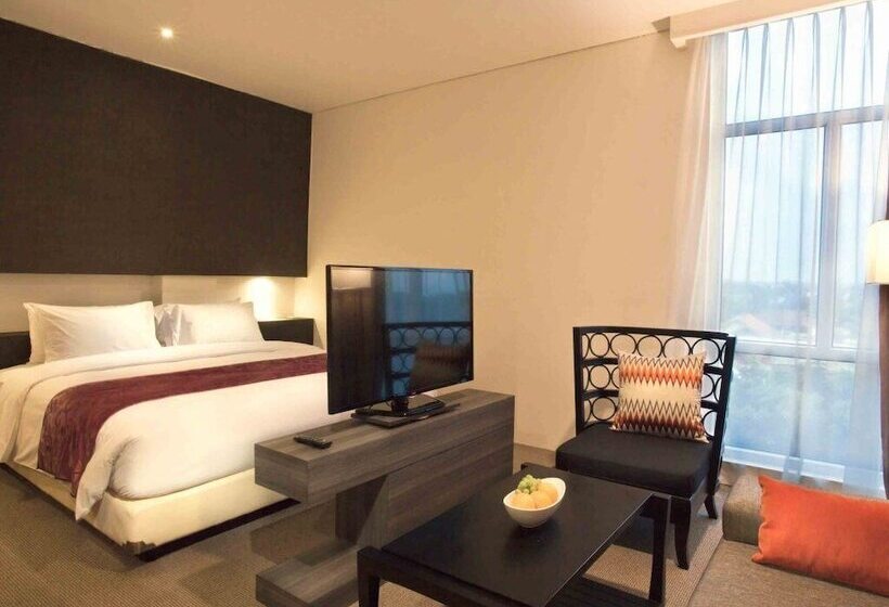 ホテル Yasmin Karawaci