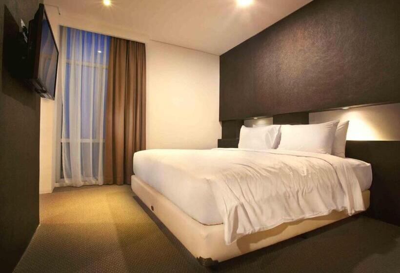 ホテル Yasmin Karawaci