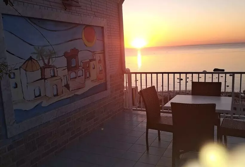 Aamiaismajoitus (B&B) Ischia Hotel Imperamare, Breathtaking View In The Bay Of Citara, 2 Rooms