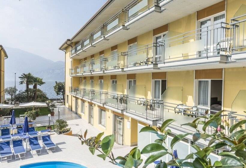 Отель Drago   Garda Lake Collection