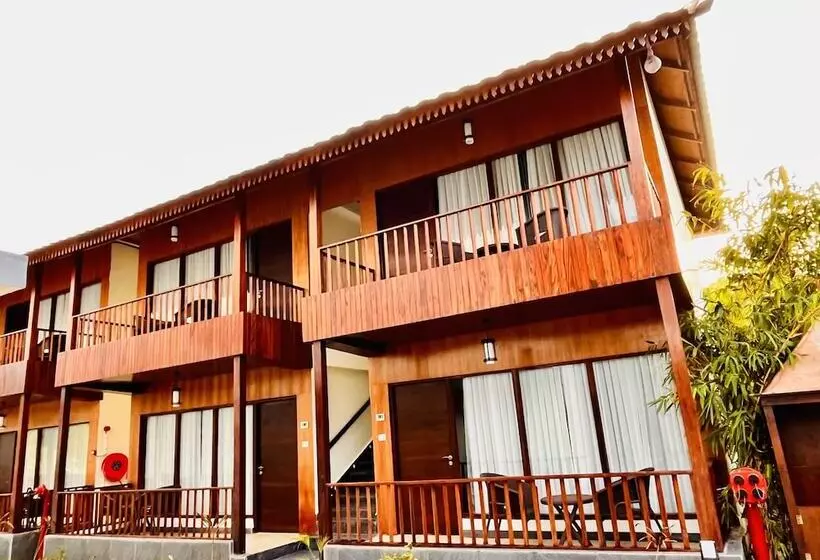 Hotelli Ile Bay Resort