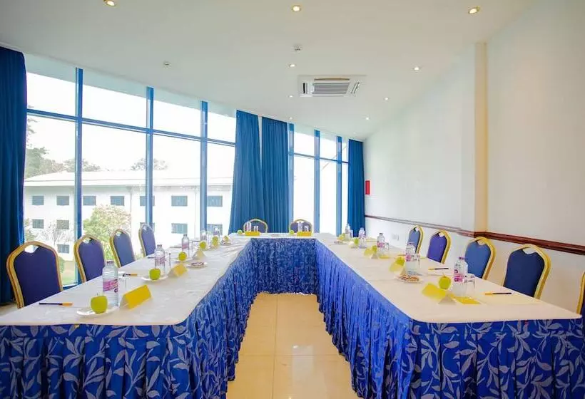 ホテル Lancaster Kumasi