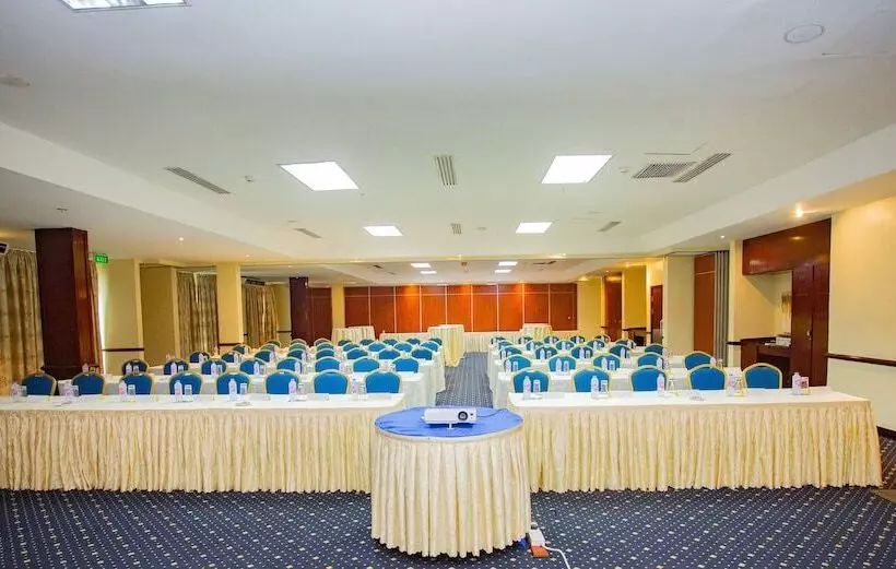 ホテル Lancaster Kumasi