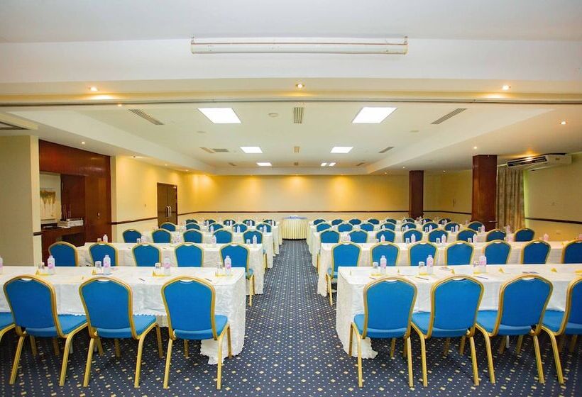 فندق Lancaster Kumasi