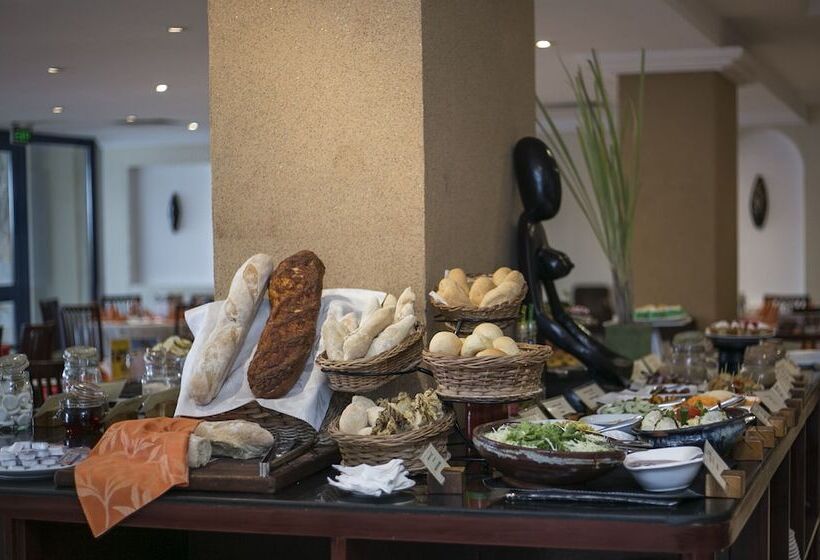 فندق Lancaster Kumasi