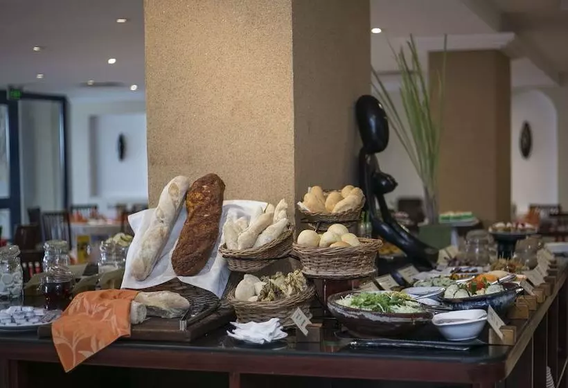 ホテル Lancaster Kumasi