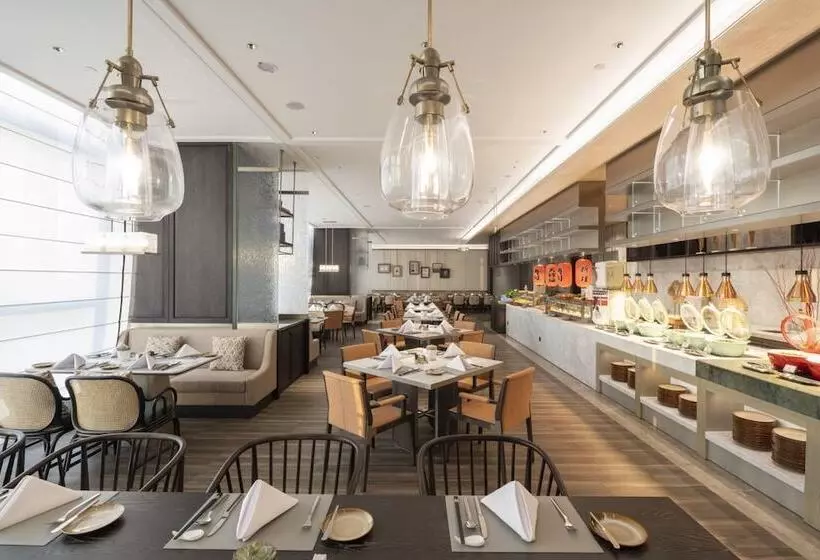 ホテル The Barony Jinan East