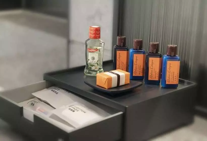 ホテル The Barony Jinan East