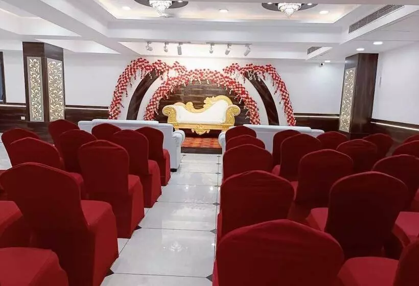 Hotelli Harmony Rooms & Banquet