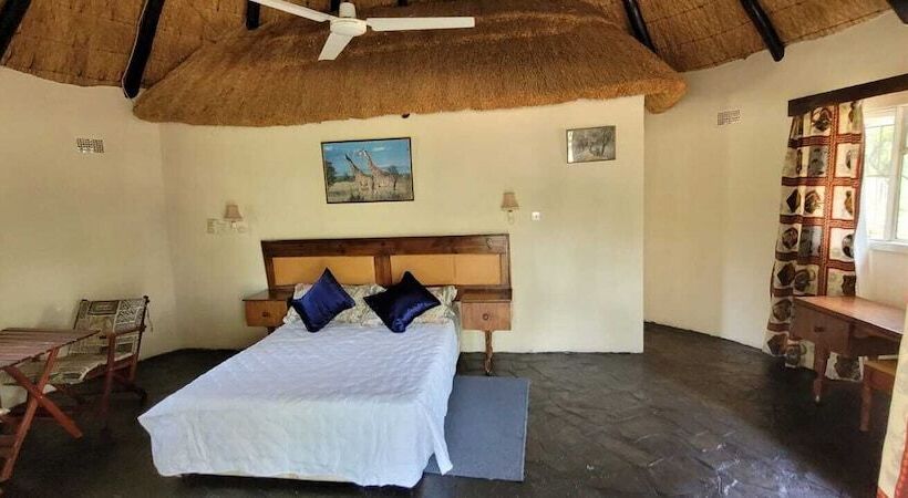 هتل Matopo Ingwe Lodge