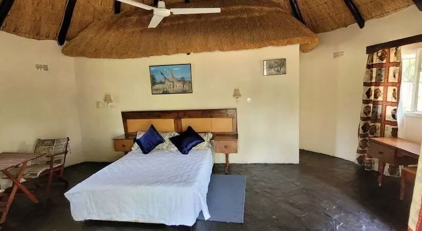 هتل Matopo Ingwe Lodge