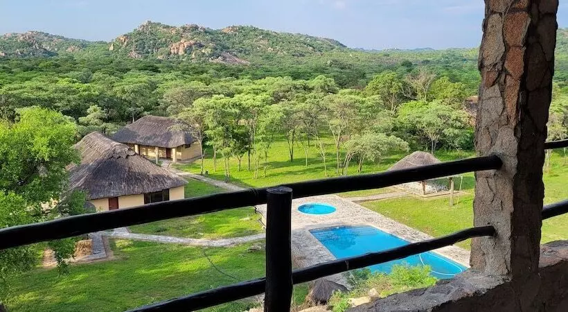 هتل Matopo Ingwe Lodge