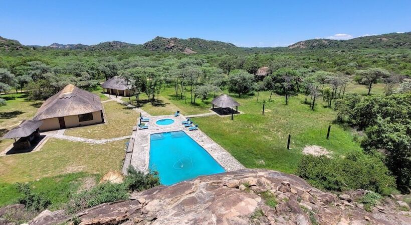 هتل Matopo Ingwe Lodge