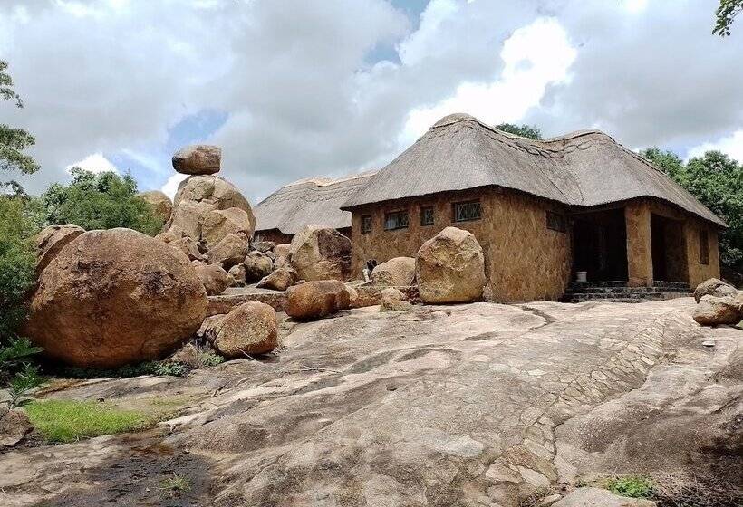 هتل Matopo Ingwe Lodge