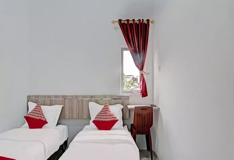 هتل Penginapan Arfi Syariah By Oyo