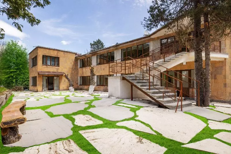 Kompozitor Hotel Dilijan