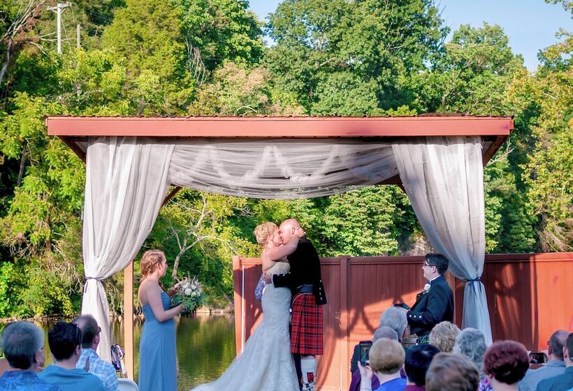 Damascus Old Mill Inn