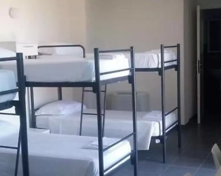 Hostel Ameglia