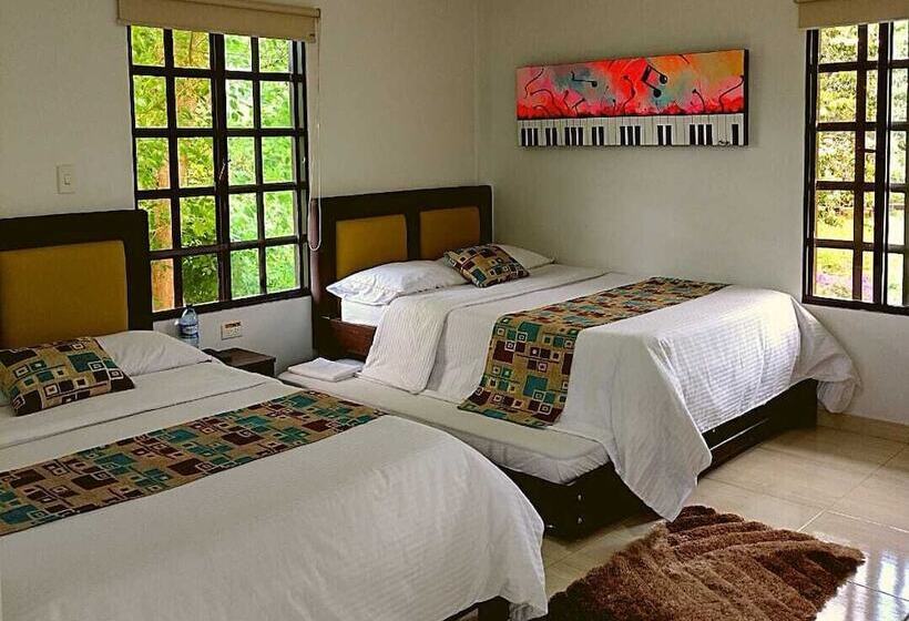 בית מלון כפרי Campestre El Triunfo