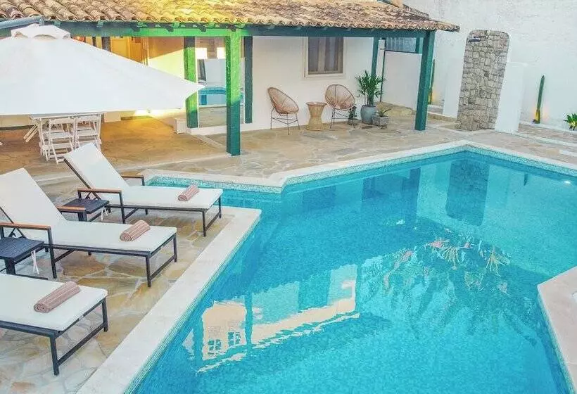 Hotelli Elsi Pousada