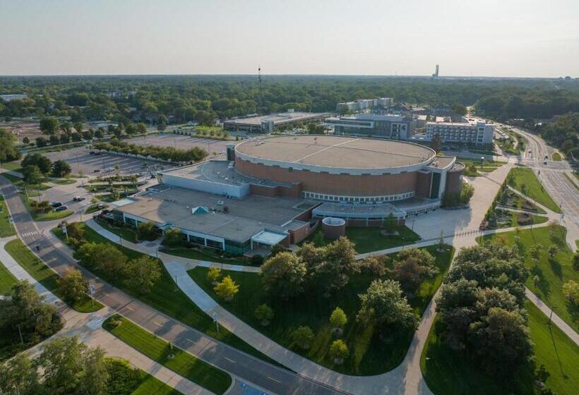 בית מלון כפרי Hyatt House Lansing University Area