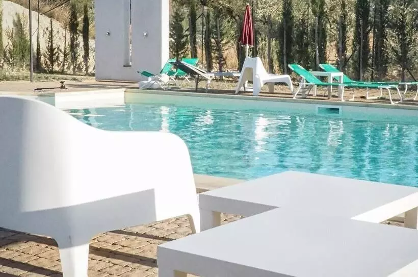 田舎風ホテル Valguarnera Caropepe