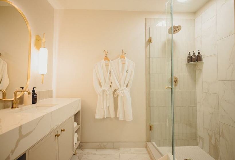 فندق St. James Social