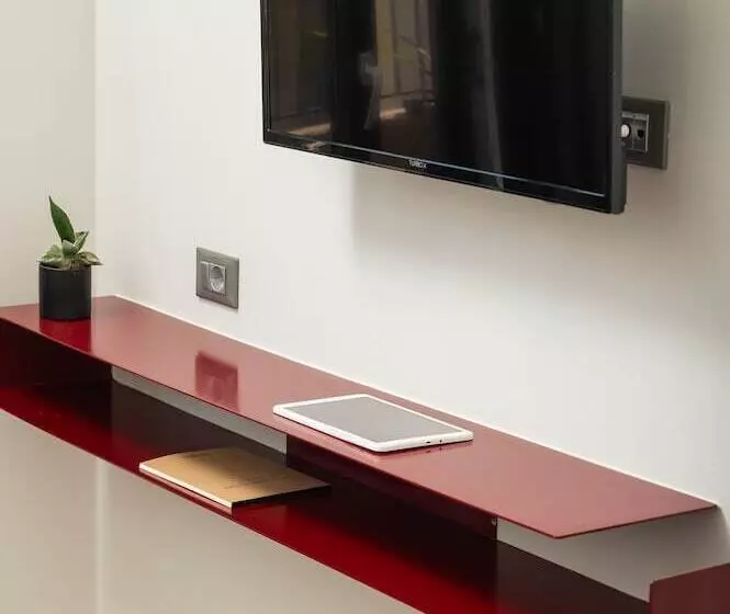 Hotelli The Alma City