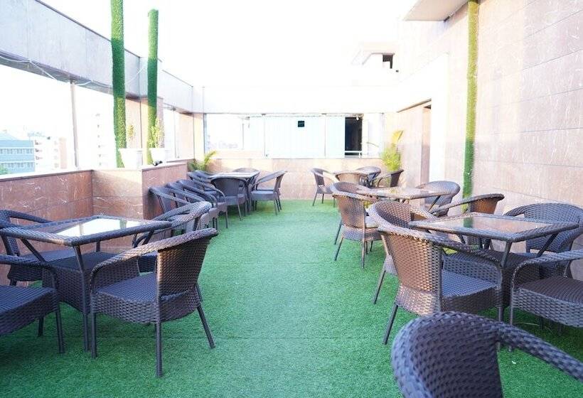 Hotell The Dwelling Inn