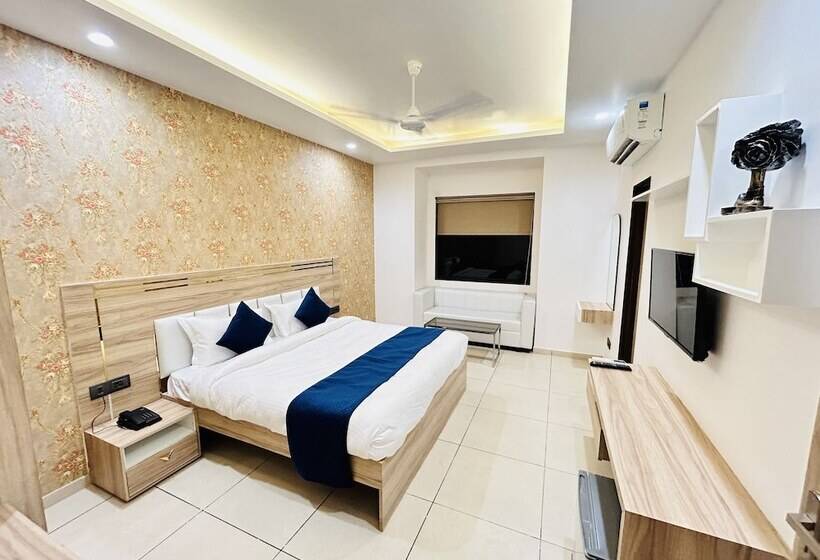 Hotell The Dwelling Inn