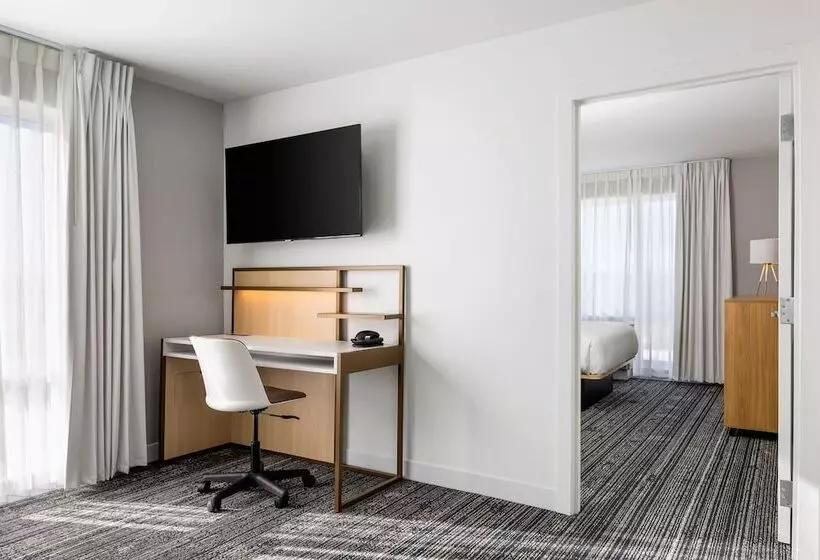 Hotelli Towneplace Suites By Marriott Iron Mountain