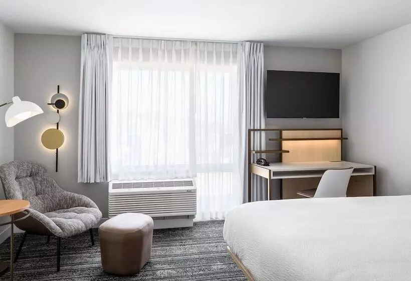 Hotelli Towneplace Suites By Marriott Iron Mountain