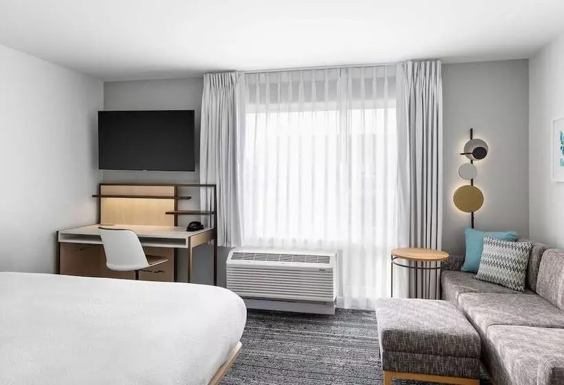 Hotelli Towneplace Suites By Marriott Iron Mountain