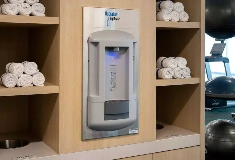 Hotelli Towneplace Suites Portland Airport Me