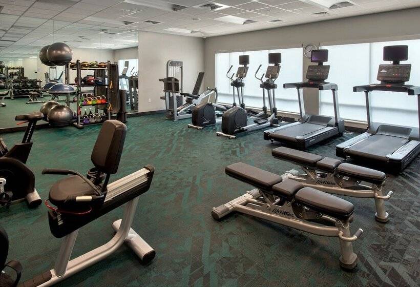 בית מלון כפרי Towneplace Suites Portland Airport Me