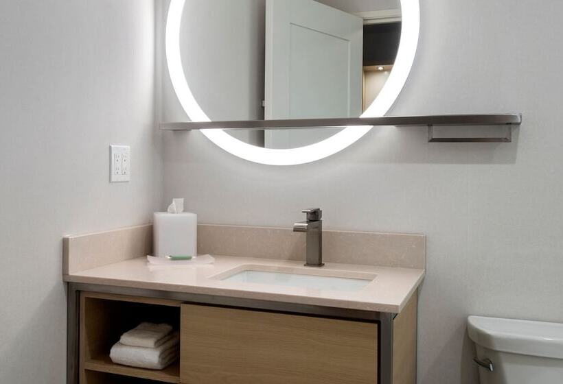 בית מלון כפרי Towneplace Suites Portland Airport Me