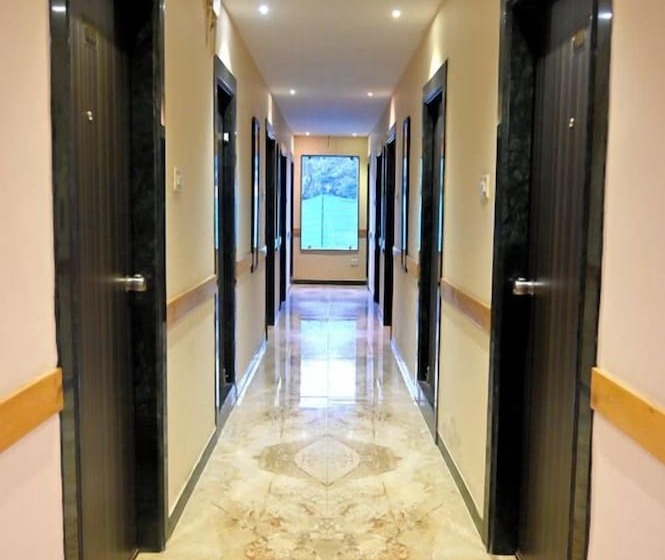 ホテル Woods Inn Resort