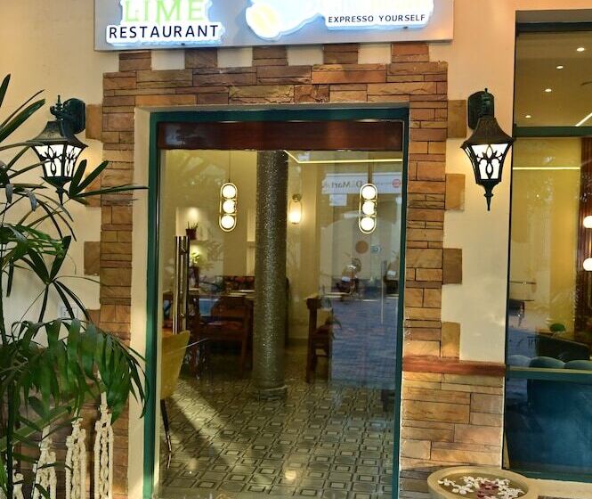 ホテル Woods Inn Resort