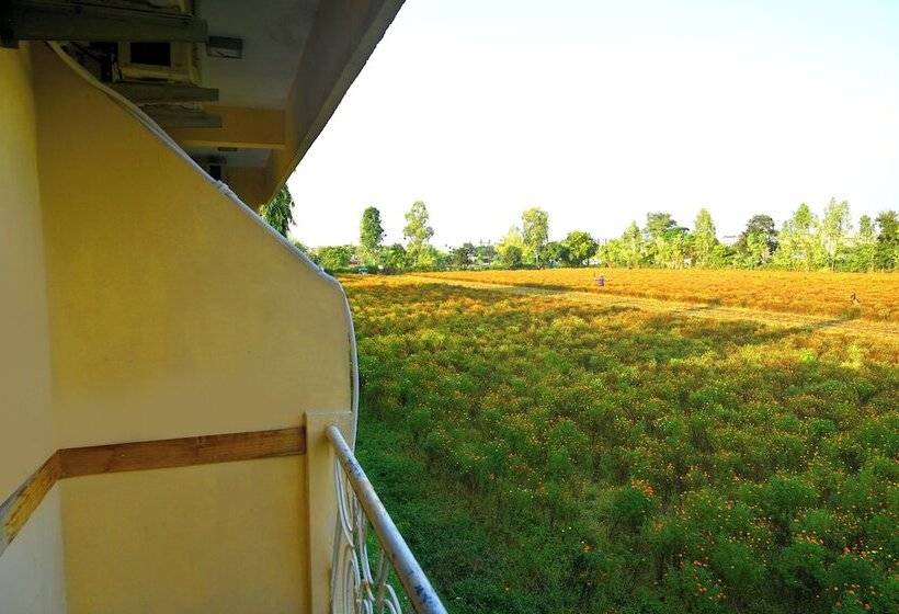 ホテル Woods Inn Resort