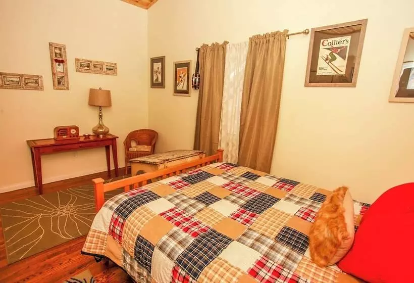Knight Cabin