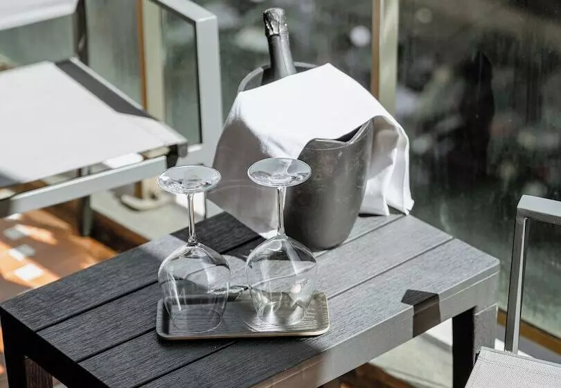 ペンション Be Your Home   Riviera Suites