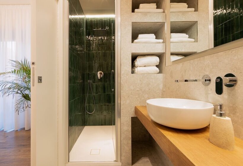 پانسیون Be Your Home   Riviera Suites